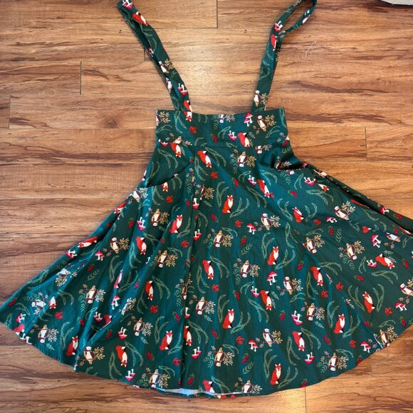 Modcloth x Collectif Whimsical Winter Forest Fox Overall Jumper Dress Skirt 8 M - Picture 2 of 6